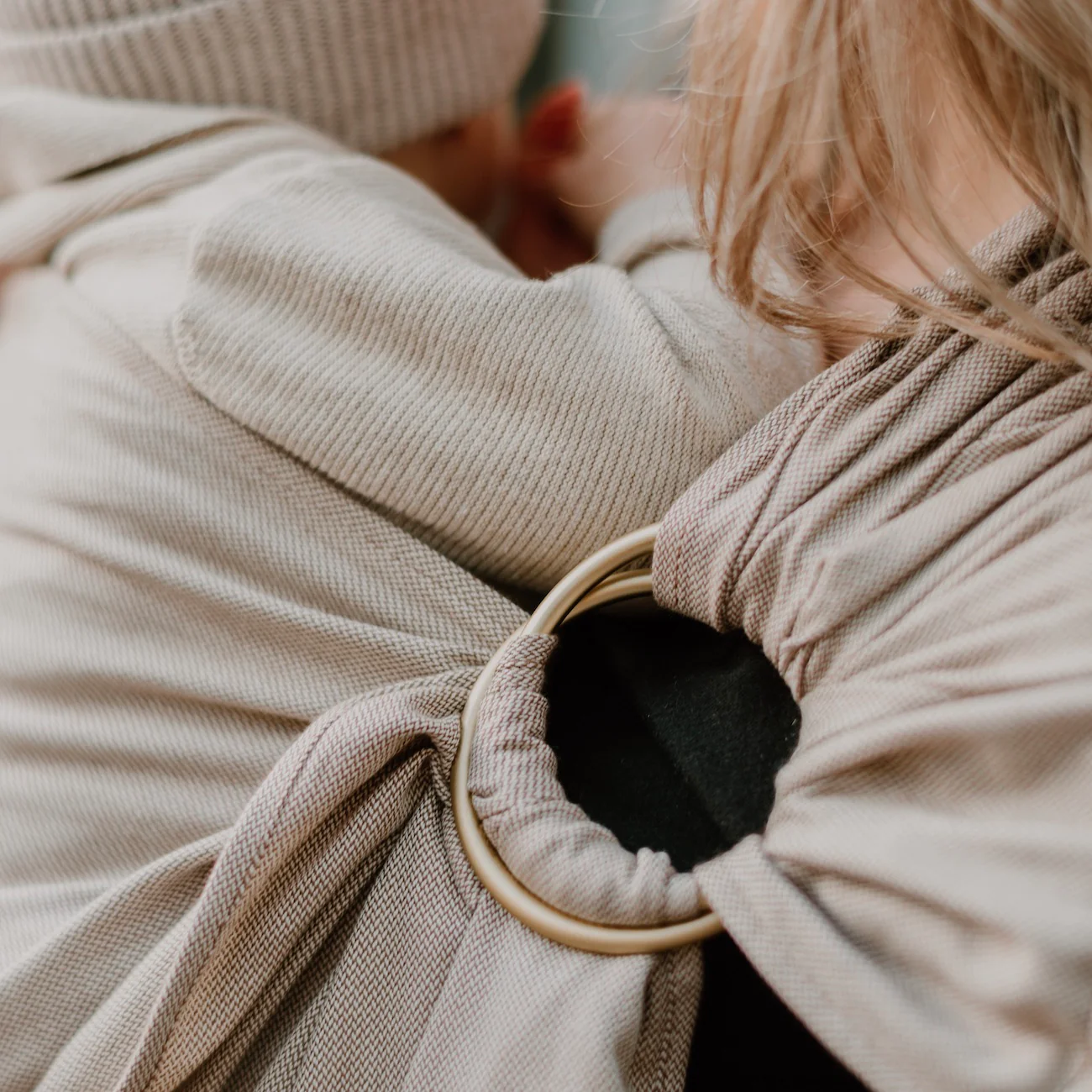 cafe-ring-sling-joli-nous-beige-nature-cafe-coton-suisse-etoiles-en-portage