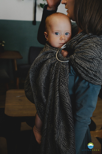 Little-Frog-Ring-Sling-Night-Wildness-etoiles-en-portage