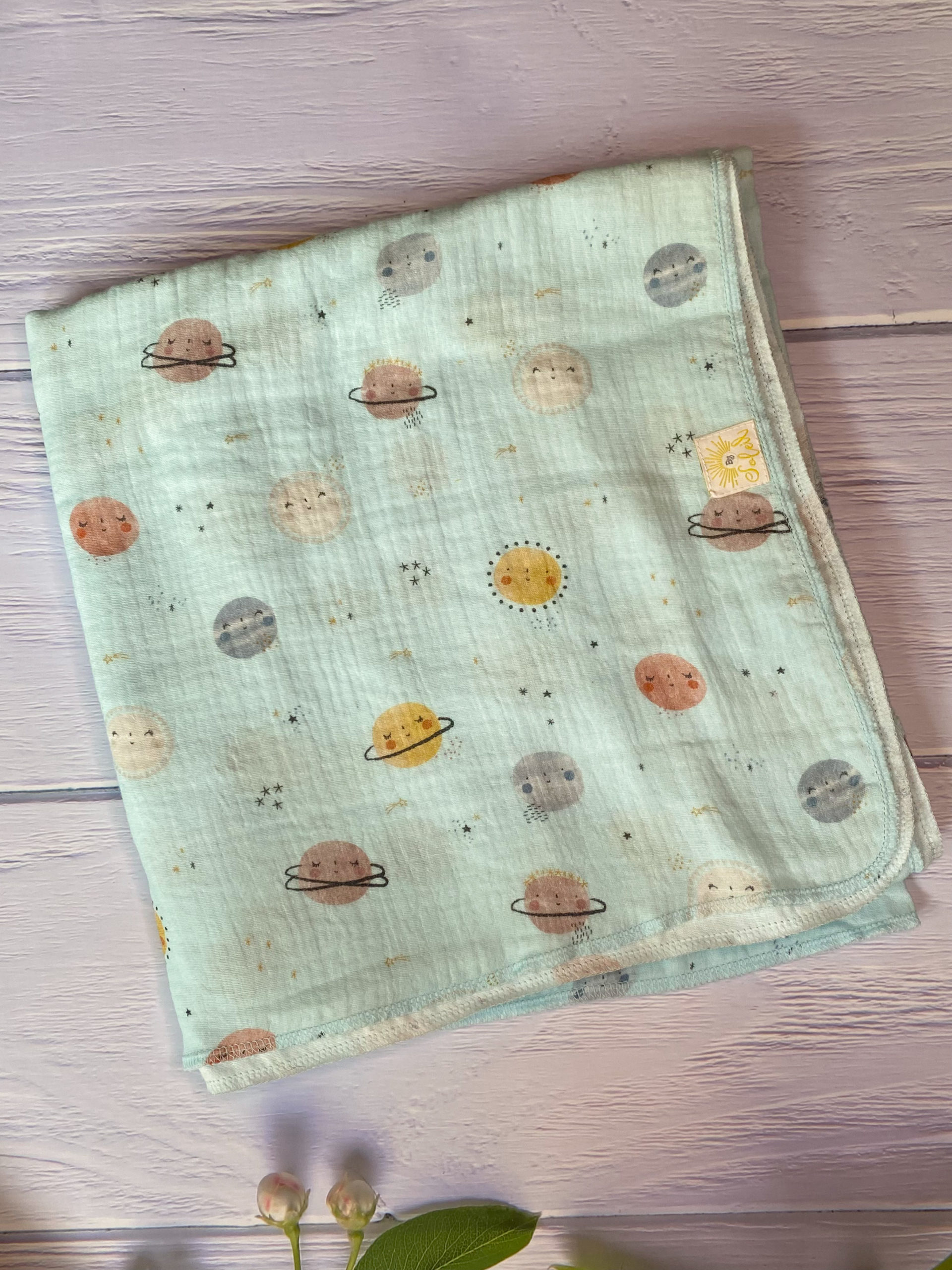 lange-mousseline-idee-cadeau-bb-soleil-planètes2