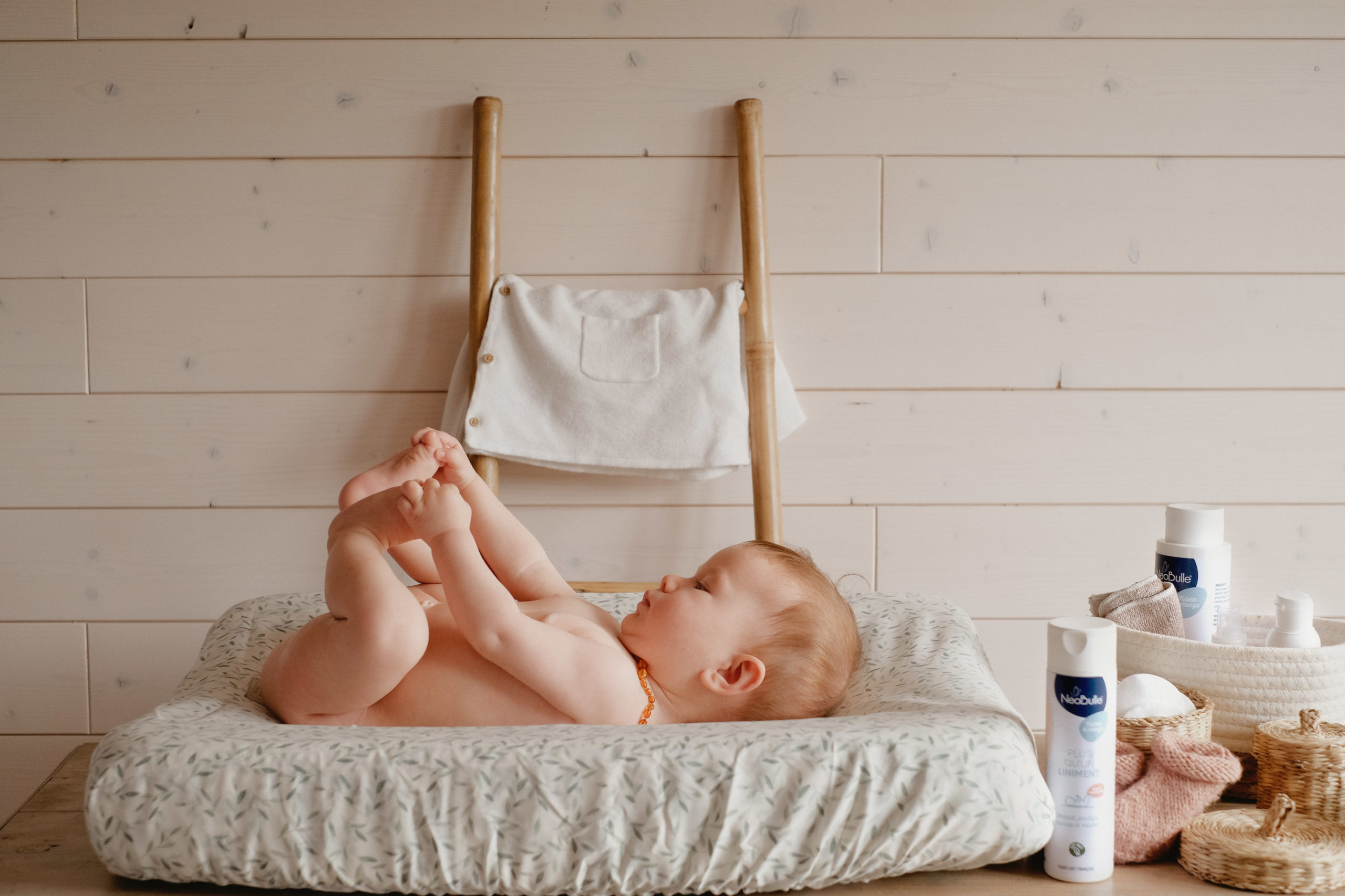 neobulle-plus-qu-un-liniment-etoiles-en-portage,
