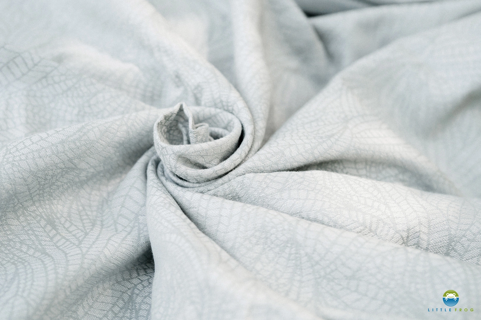 Little-Frog-Ring-Sling-Linen-Silver-Wildness-etoiles-en-portage,