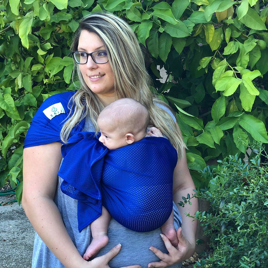 sukkiri-bleu-electrique-watersling-sling-eau-etoiles-en-portage