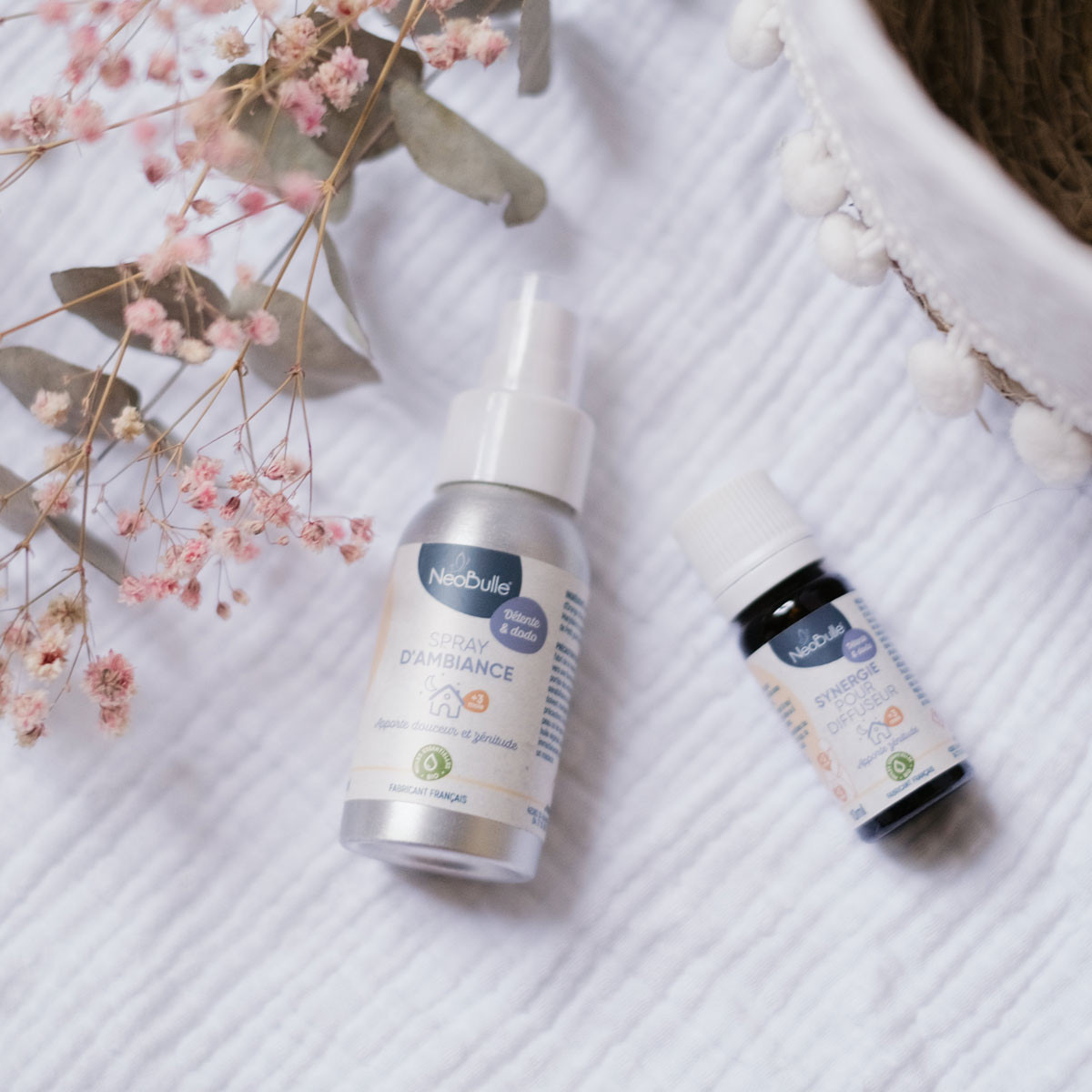 Spray d’ambiance détente et dodo Neobulle Etoiles en portage.